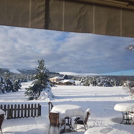 Chalet Hotel Du Mont Lozere Cubieres Zewnętrze zdjęcie